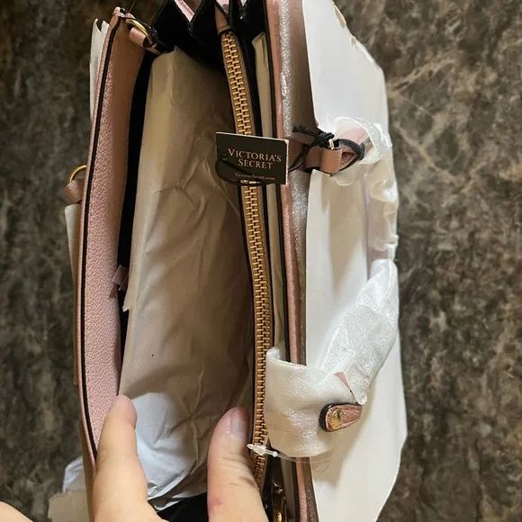 NWT Victoria's Secret Light Pink Tote Bag - Picture 6 of 7